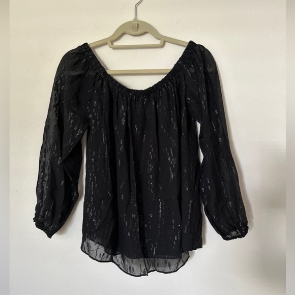 Lilly Pulitzer Emilee Long Sleeve Off Shoulder Blouse Onyx Silk Chiffon S $188 - Picture 4 of 11